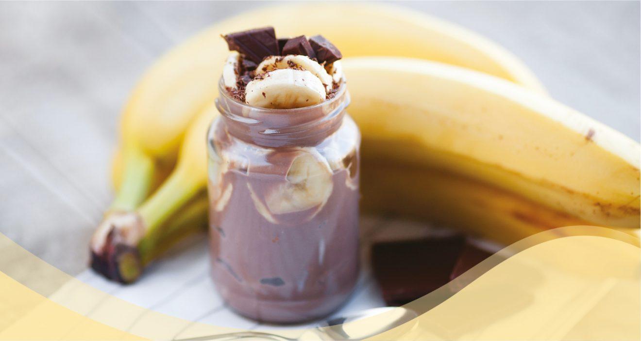 ¿Cómo hacer un postre Choco banano con pudín de chocolate?